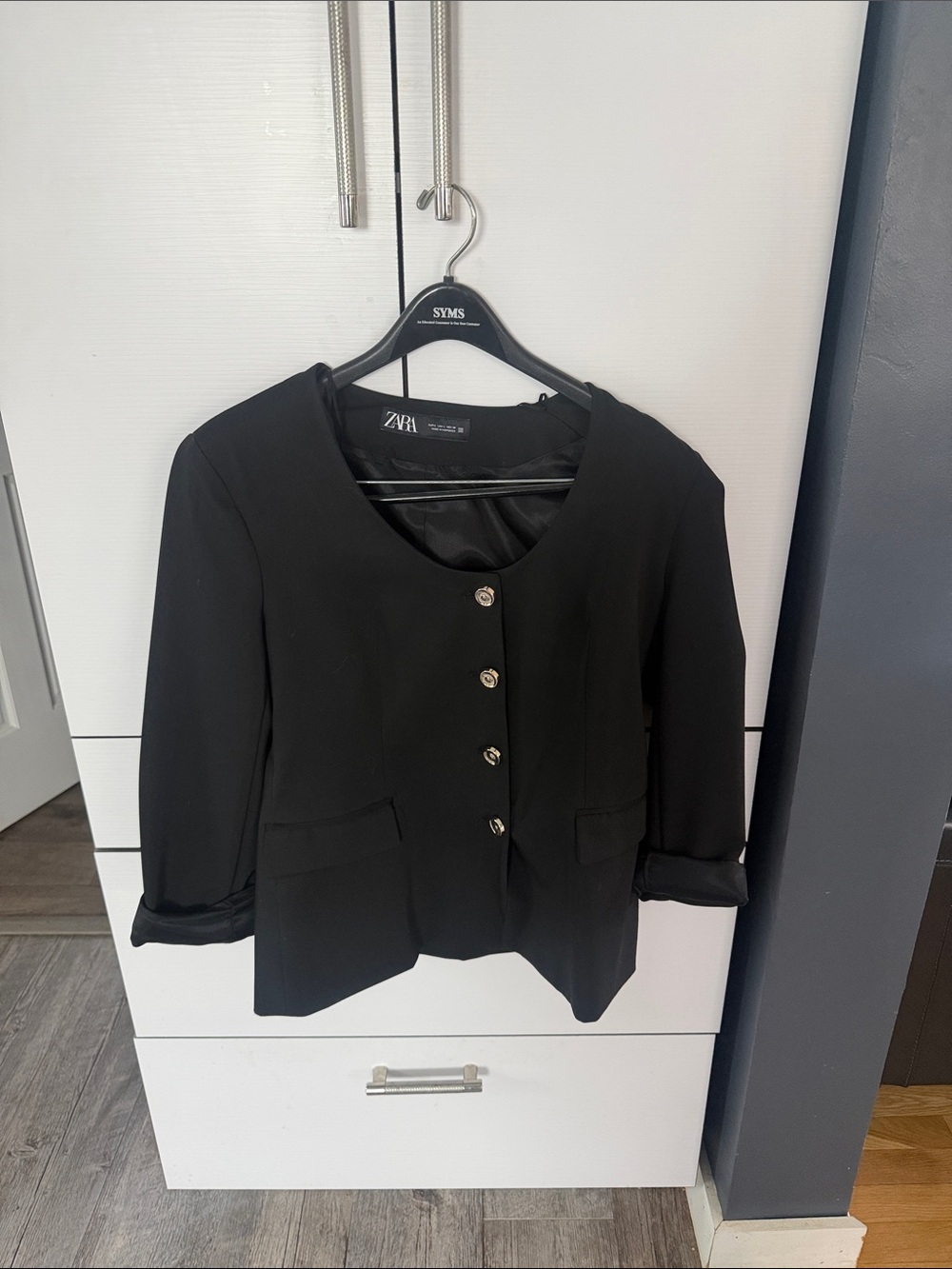 Zara Black Round-Neck Button Front Blazer
